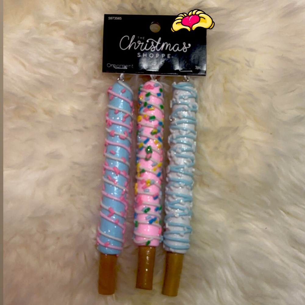 Pastel faux chocolate covered pretzel rod Christmas Candy ornaments set of 3 NWT